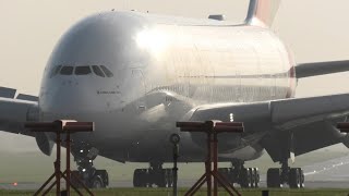 What an incredible Airbus A380 Pilot Skills! Landing on Wet Runway