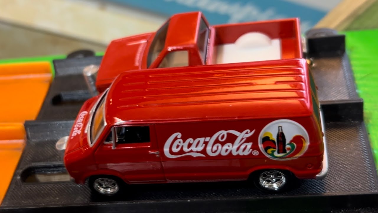 Mt Holly Racing Coca Cola Siku VS Johnny - YouTube