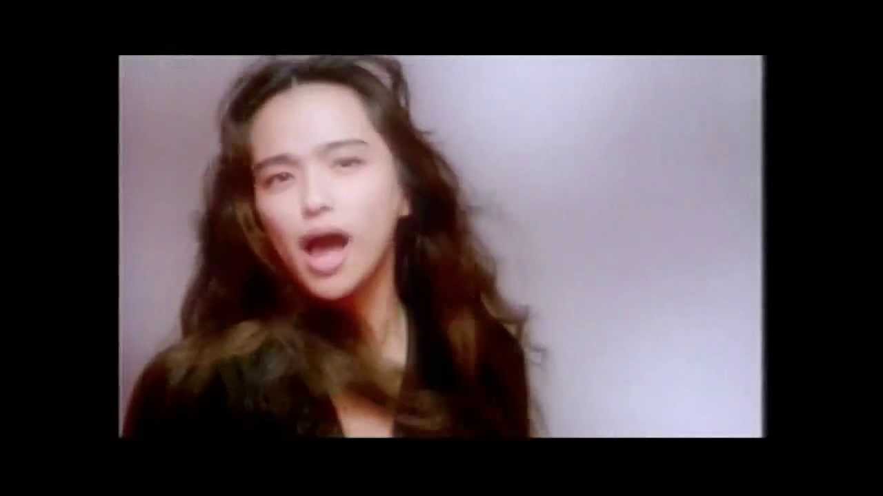 松田樹利亜 - だまってないで [PV] - YouTube