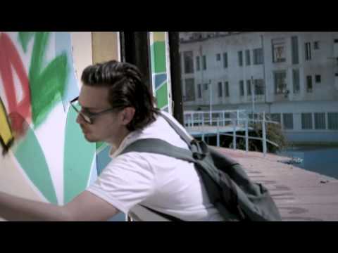 Publicité Hamoud Boualem CDM2014 Chedja3 Dzair Ou Zid