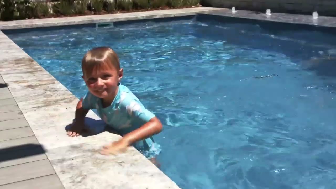 Barrier Reef Pools NZ - The Royale Pool