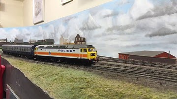 Bachmann Class 47/8 "Police" Special Edition with Legomanbiffo Sound and Merlin DCC installation.