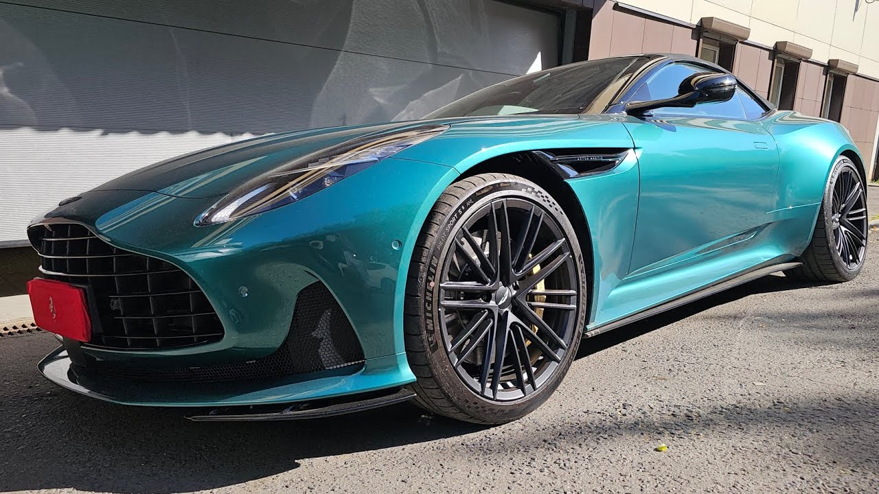 Aston Martin DB 12: британское совершенство, которое не стоит покупать на Copart...