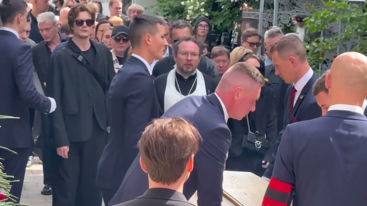 Игра в фанты.