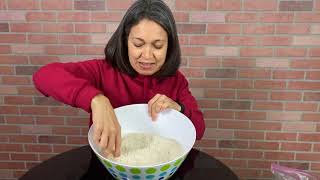 Sensory bin (oatmeal)