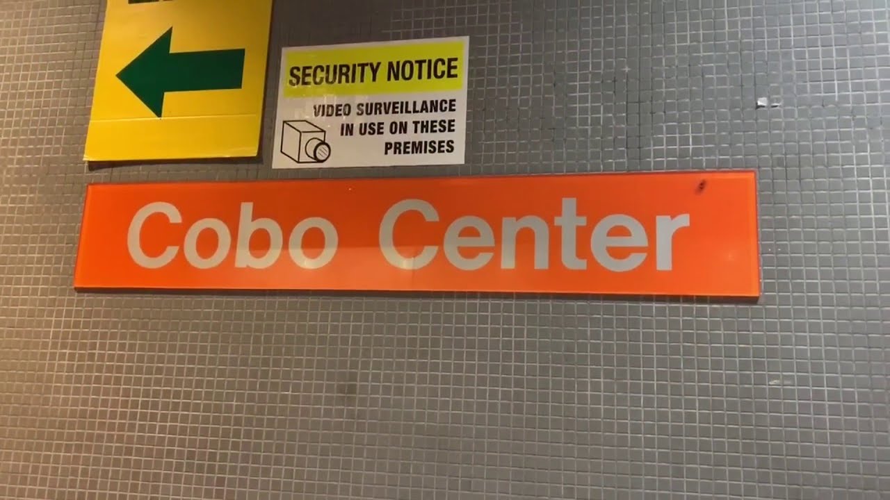 Detroit auto show: Take the People Mover to get around Downtown