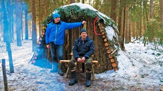 BUSHCRAFTS IN THE WINTER FOREST | CHAIR - tripod | potato garland on coals | ASMR | 4k