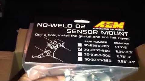 AEM No Weld O2 Sensor Mount Unboxing