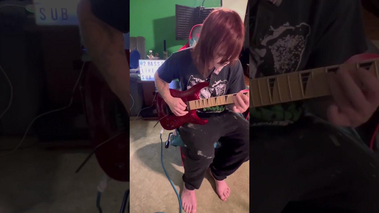 An old school metal style riff with modern chugs and sequence breaks \m/ 