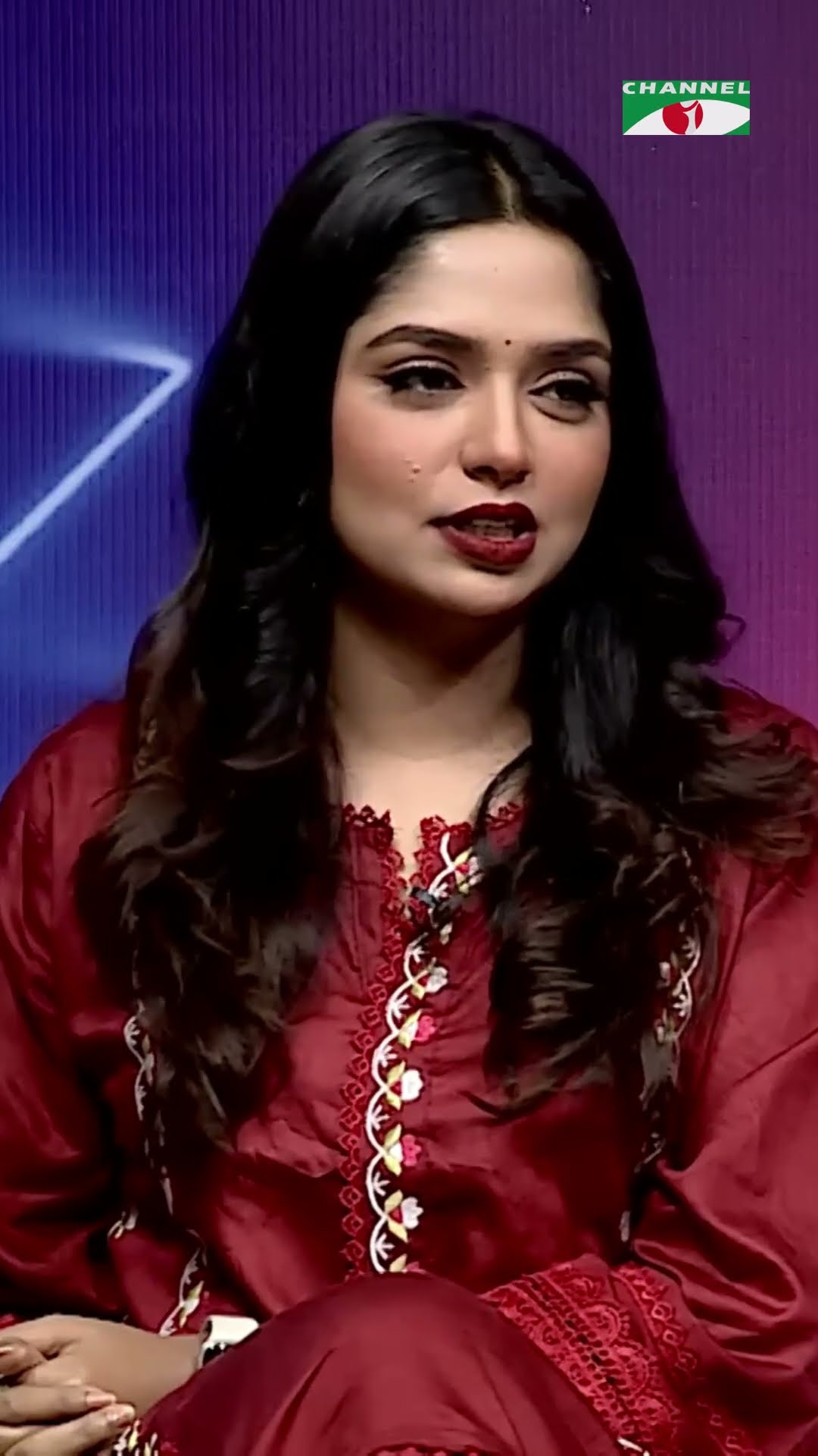 কাকে বেশি ভাল লাগে হিমির | Channel i Tv