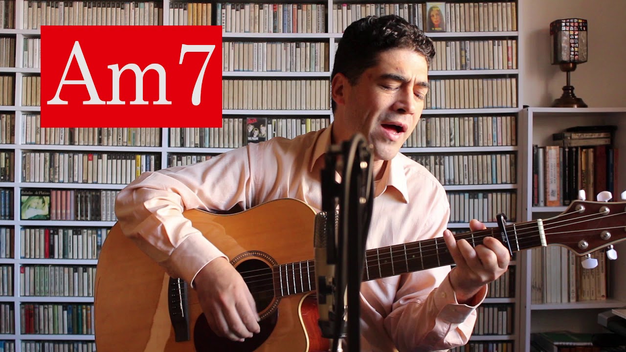 Cóncavo Y Convexo - Juan Gabriel Moya