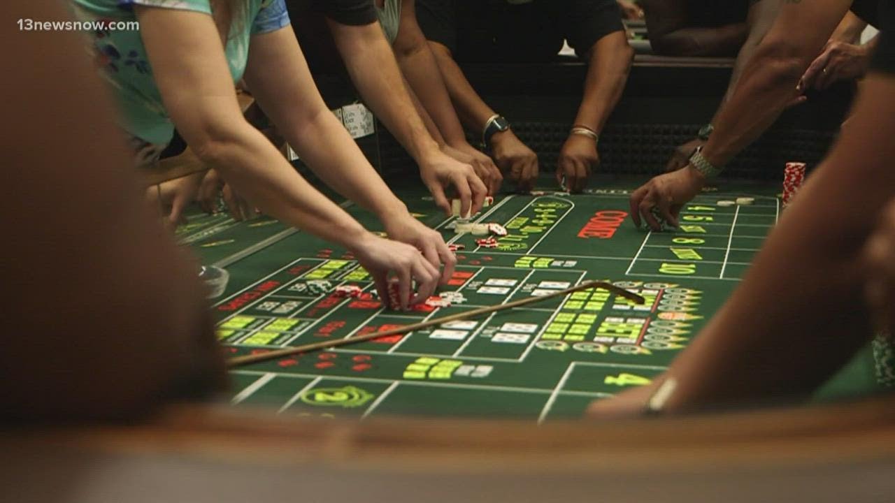 First class of dealers graduate ahead of Rivers Casino Portsmouth grand