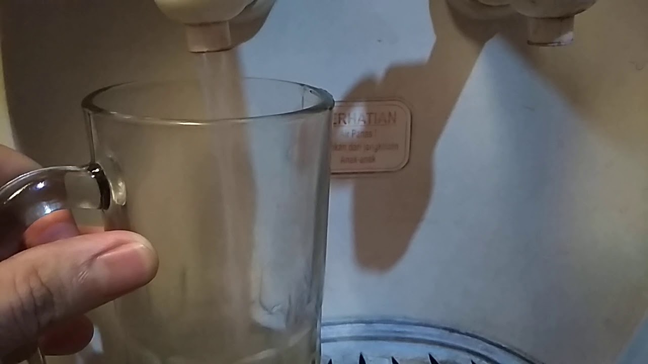 Download Suara Air Dituang ke Gelas: Relaksasi dan Meditasi yang Mendalam