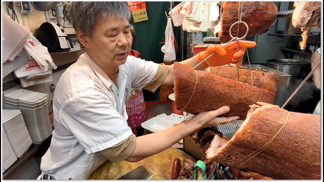 香港燒味 師傅出馬 拜神必備燒腩骨貴妃雞 Roast Pork Crispy Yummy Hong Kong Food 燒乳豬燒鵝無隔夜火 全新鮮出爐 香港美食 新強記燒臘飯店