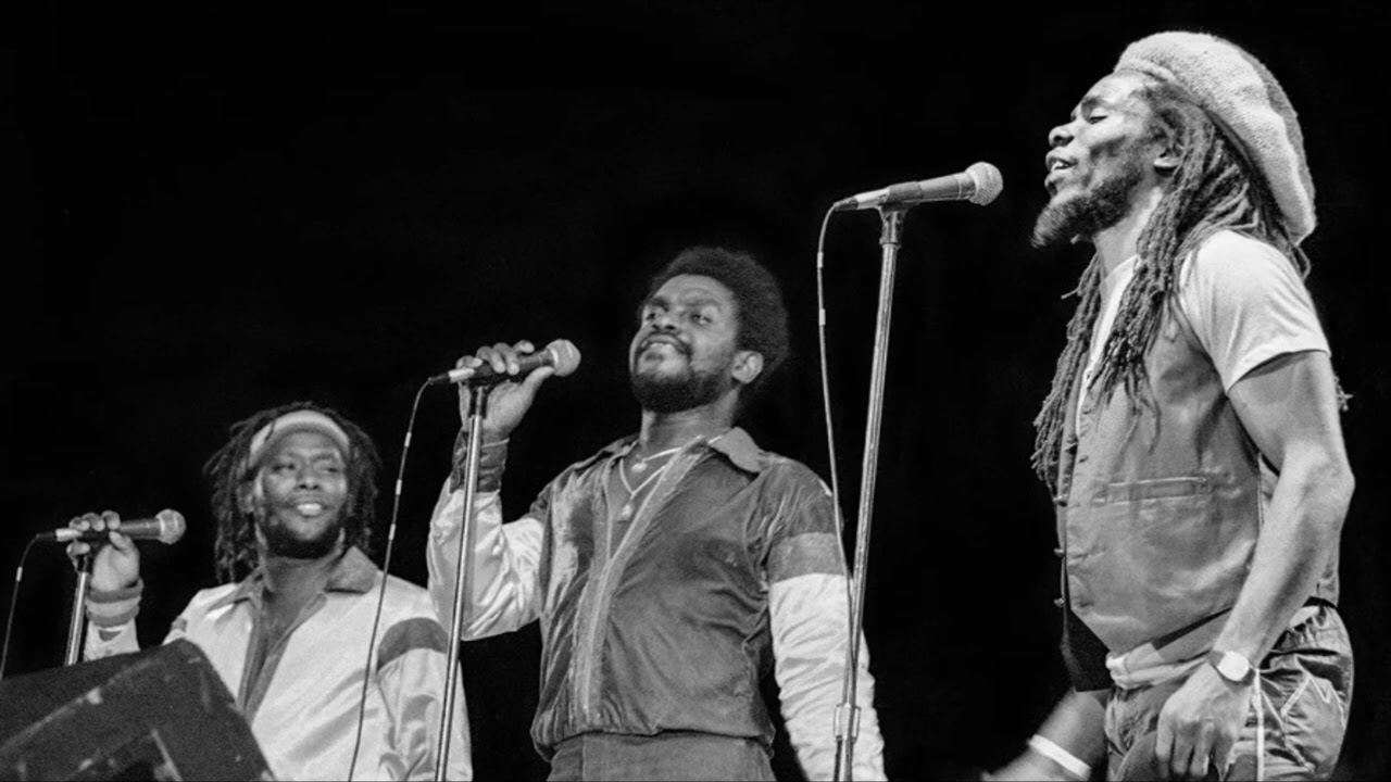 The Mighty Diamonds - Music works theme