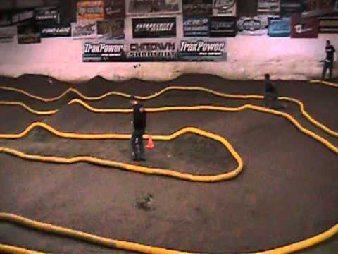 Leisure Hours Raceway 2011 Chitown Race 4WD Modifi...