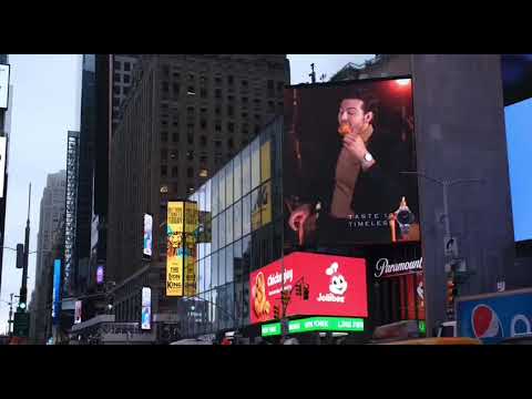 Jollibee's Chicken OOH ads