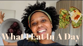 WHAT I EAT IN A DAY|