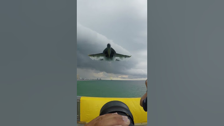 Blue Angels Sneak Pass.               #blueangels #aviation #airplane #airshow #fast #speed