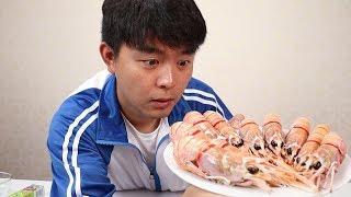 试吃500一公斤的新西兰“深海鳌虾”，刺身中的极品真的好吃吗