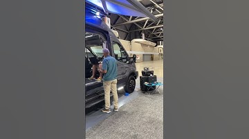 @vandoitco and showcasing Blue Springs, MO PD’s Mobile command rig!