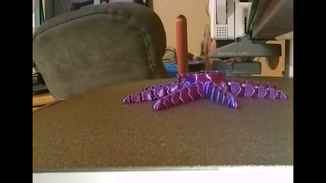 This is a timelapse of an octopus being 3d printed on my A1 3D printer