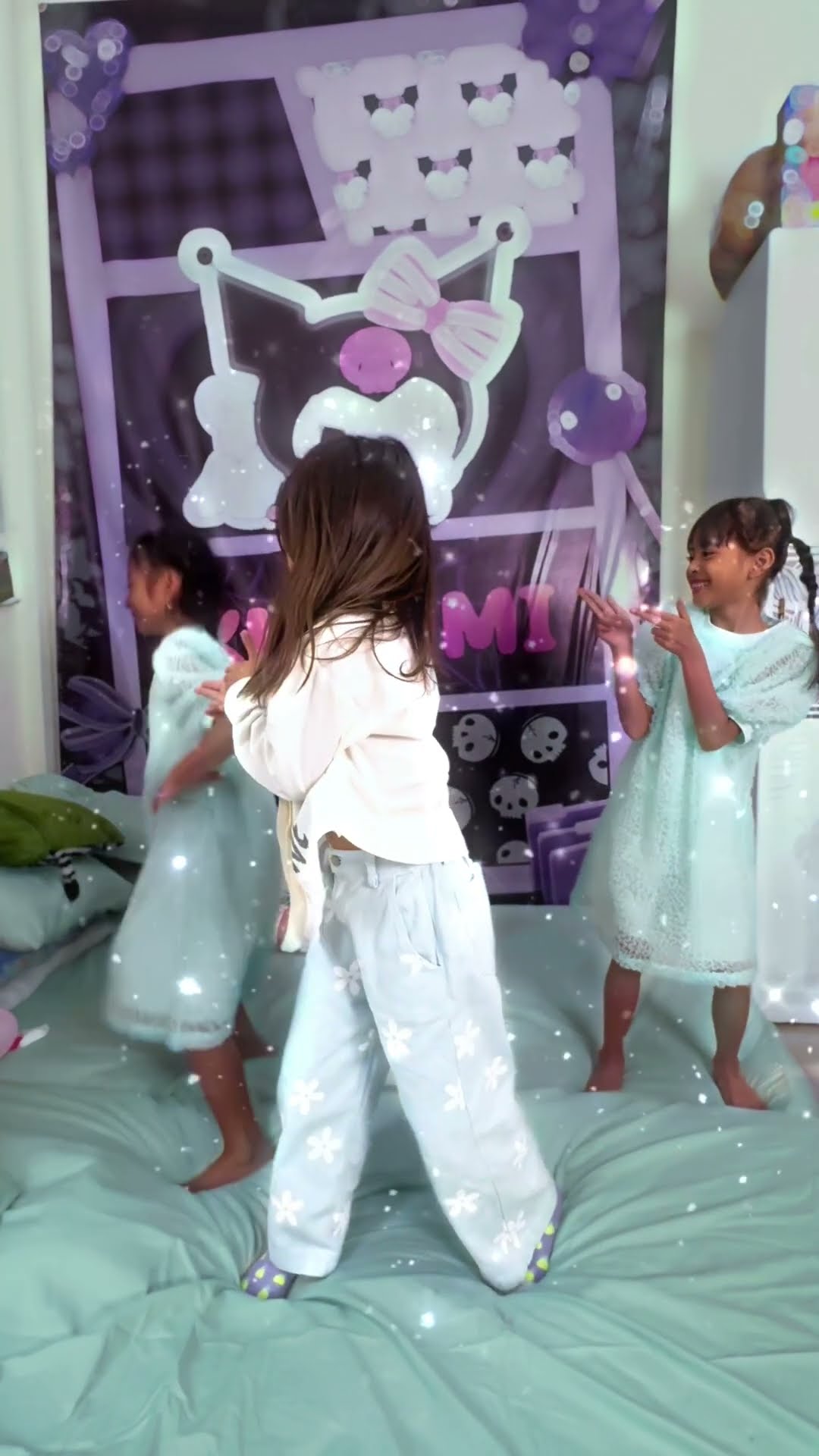 LEIKA JOGET DORAEMON VIRAL BARENG ALUNA AMANDA #leika #shorts
