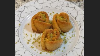 Gül Tatlisirose Sweet Şerbetli̇ Gül Tatli̇si̇ Nasi̇l Yapi̇li̇r