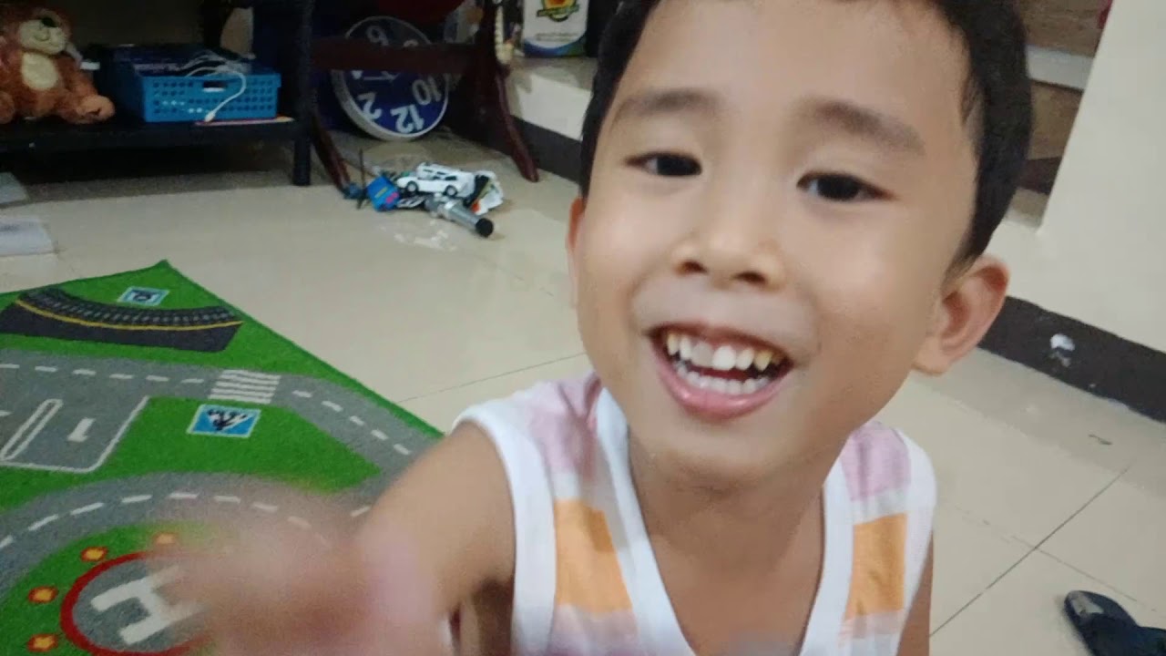 Playing tonica cars with prince YouTube