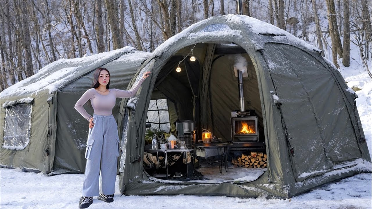 Уютный отдых в одиночестве в большой двухкомнатной надувной палатке ❄️ Поход по снегу