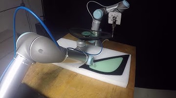 Glass Priming Simulation | Universal Robots Demo