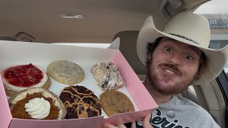 CRUMBL REVIEW 261: New Chocolate Chip, Peanut Butter Cup Brownie, Biscoff Cheesecake, More 