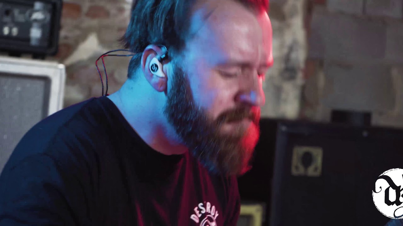 David Nester - Flowers on a Grave (Bush cover)