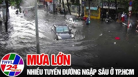 TP.HCM mưa lớn, nhiều tuyến đường ngập sâu