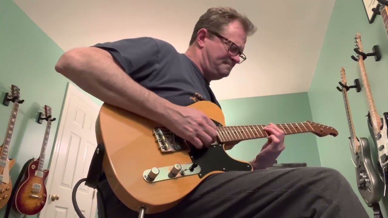 Little Wing Intro on a Micael Tuttle Custom Hollow T thru Kemper