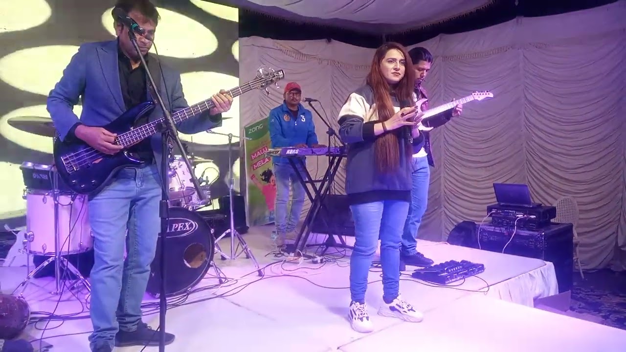 Kahani__Suno__2.0__Live___performance__Gori___Abbas__With__Talash__Band