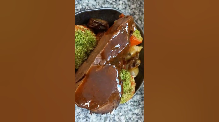 paleron de bœuf à la nîmoise cuite pendant 16 heures . un délice  !