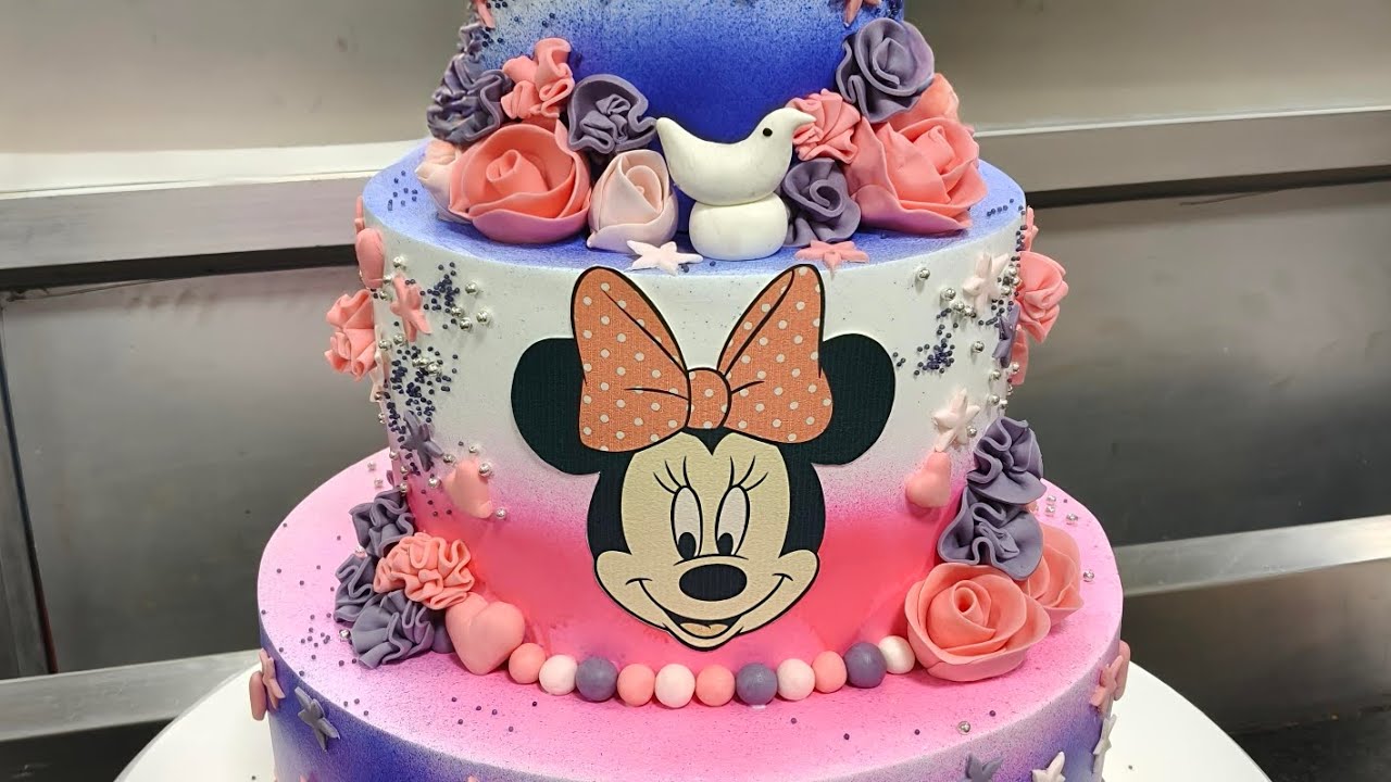 Minnie Mouse Theme Blueberry Cake | 6kg Grand Celebration Cake | [@cakestreet] 