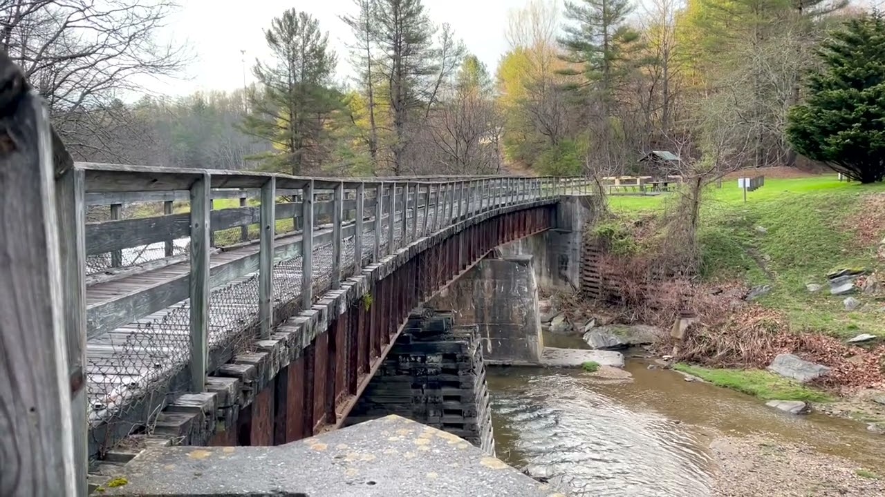 GALAX, VA small city in Southwest Virginia (SHORT) YouTube