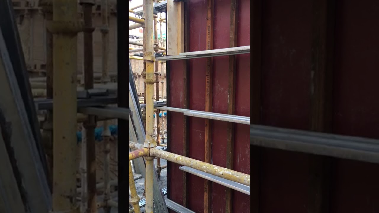 column FORM without tie Rod