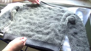 Come lavare e asciugare i maglioni di lana senza infeltrirli e deformarli -  YouTube