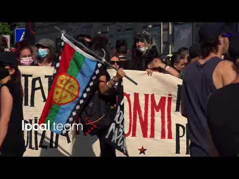 Milano, anarchici in
