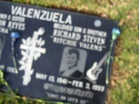 Australian 20 cent piece on Ritchie Valens grave.
