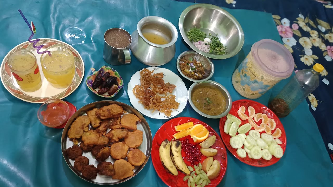 আলহামদুলিল্লাহ্‌ ৪ রোজা অনেক ভালো কাটলো।মজার মজার ইফতার। ❤️🌸✨