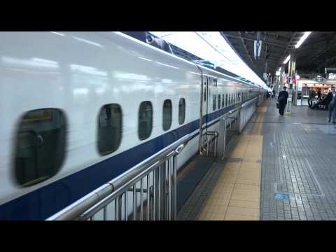 N700系のぞみ新大阪発車