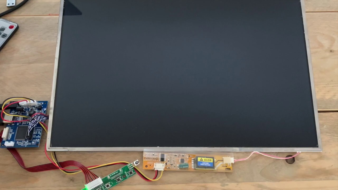 Raspberry Pi Zero W – MagicMirror² LCD 