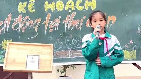 Giới thiệu cuốn sách em yêu thích: Bác Hồ với việc đọc và tự học. 