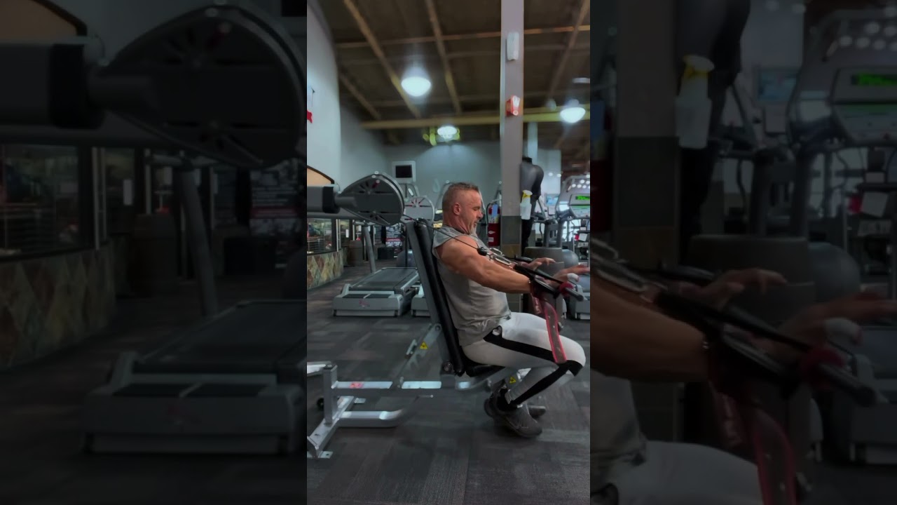 Try these decline cable bar presses to emphasize the lower pecs #chestworkout #chest