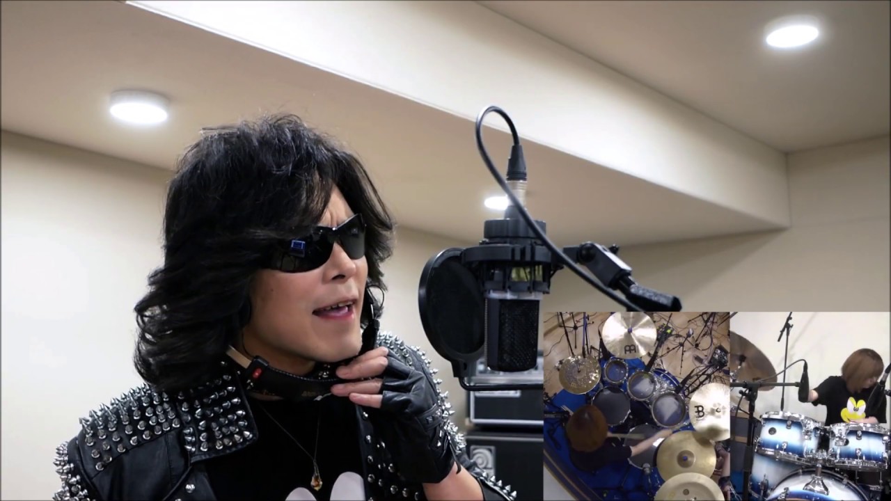 X Japan Toshiのプロフィール 洗脳から立ち直った高音ボーカル ヴィジュアリズム宮殿
