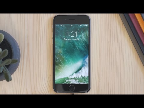 iOS 10’s Overhauled Lock Screen